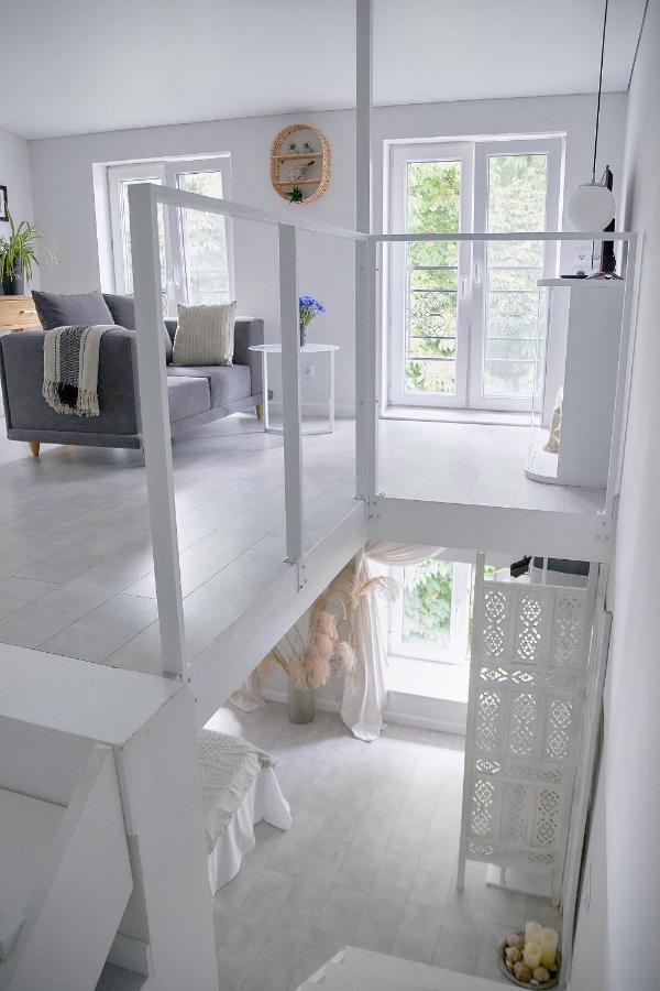 White Door Apartments Heart Of Odessa 4 エクステリア 写真