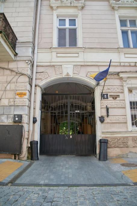 White Door Apartments Heart Of Odessa 4 エクステリア 写真